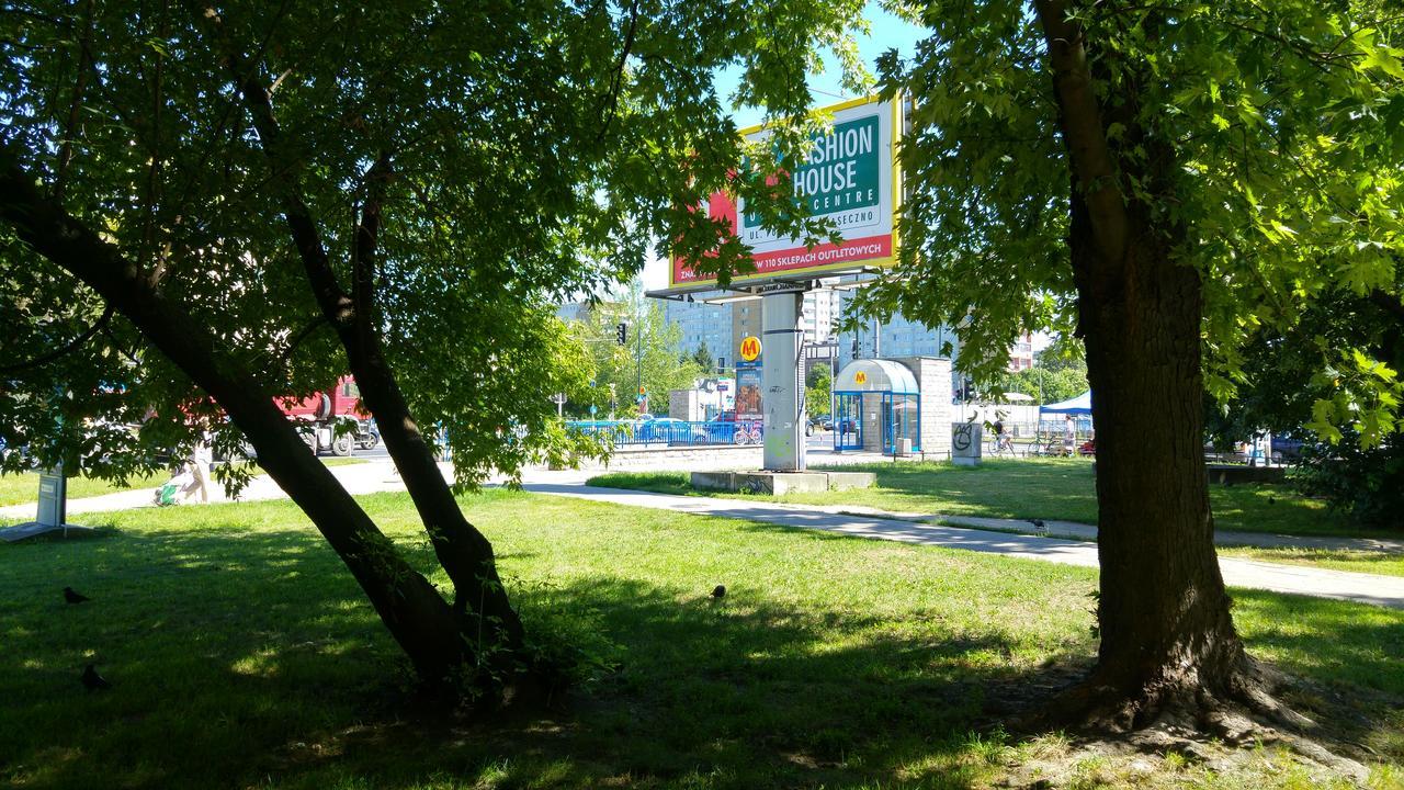 Rent0Nline Niepodleglosci Rooms Metro Варшава Екстер'єр фото