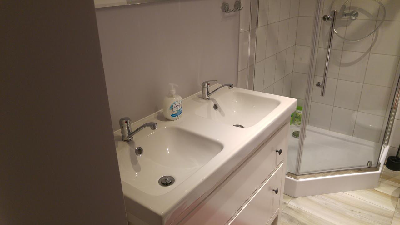 Rent0Nline Niepodleglosci Rooms Metro Варшава Екстер'єр фото